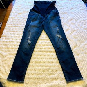1822 Denim maternity jeans size 27 raw hem distressed, 26 1/4” inseam